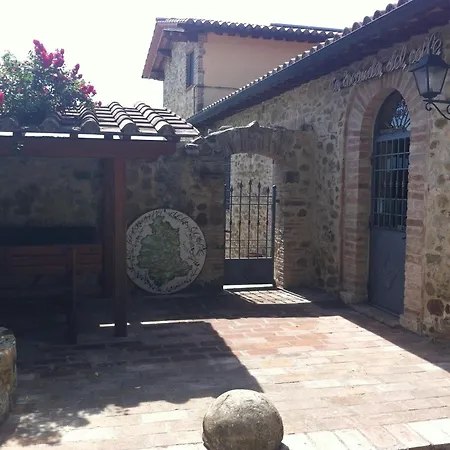 فندق مبيت وإفطار La Del Colle 3*